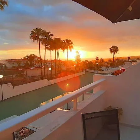 Lovely Studio With Ocean View In Costa Adeje *